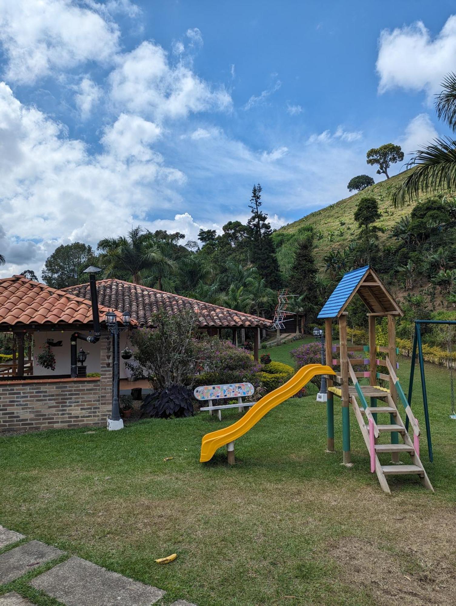 Patio Bonito Guest House Jardin Exterior photo